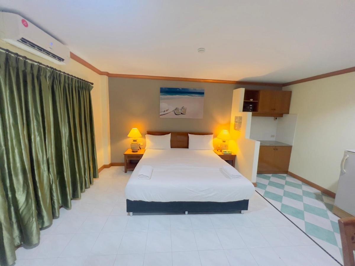 فندق Royal Vista Patong المظهر الخارجي الصورة