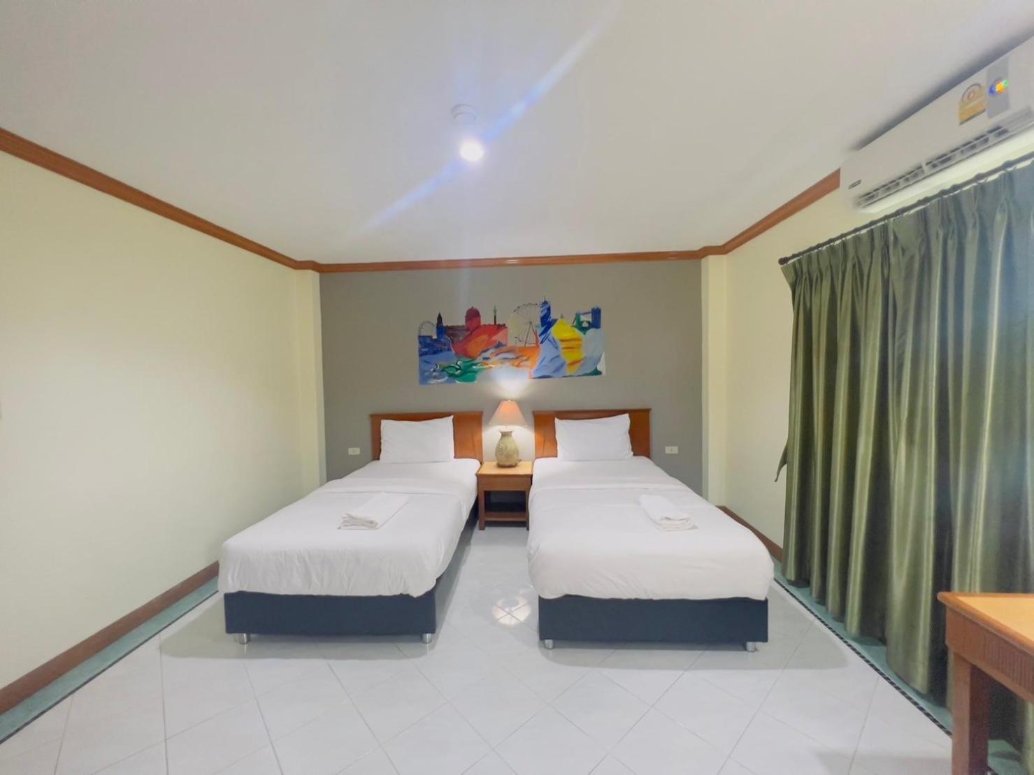 فندق Royal Vista Patong المظهر الخارجي الصورة