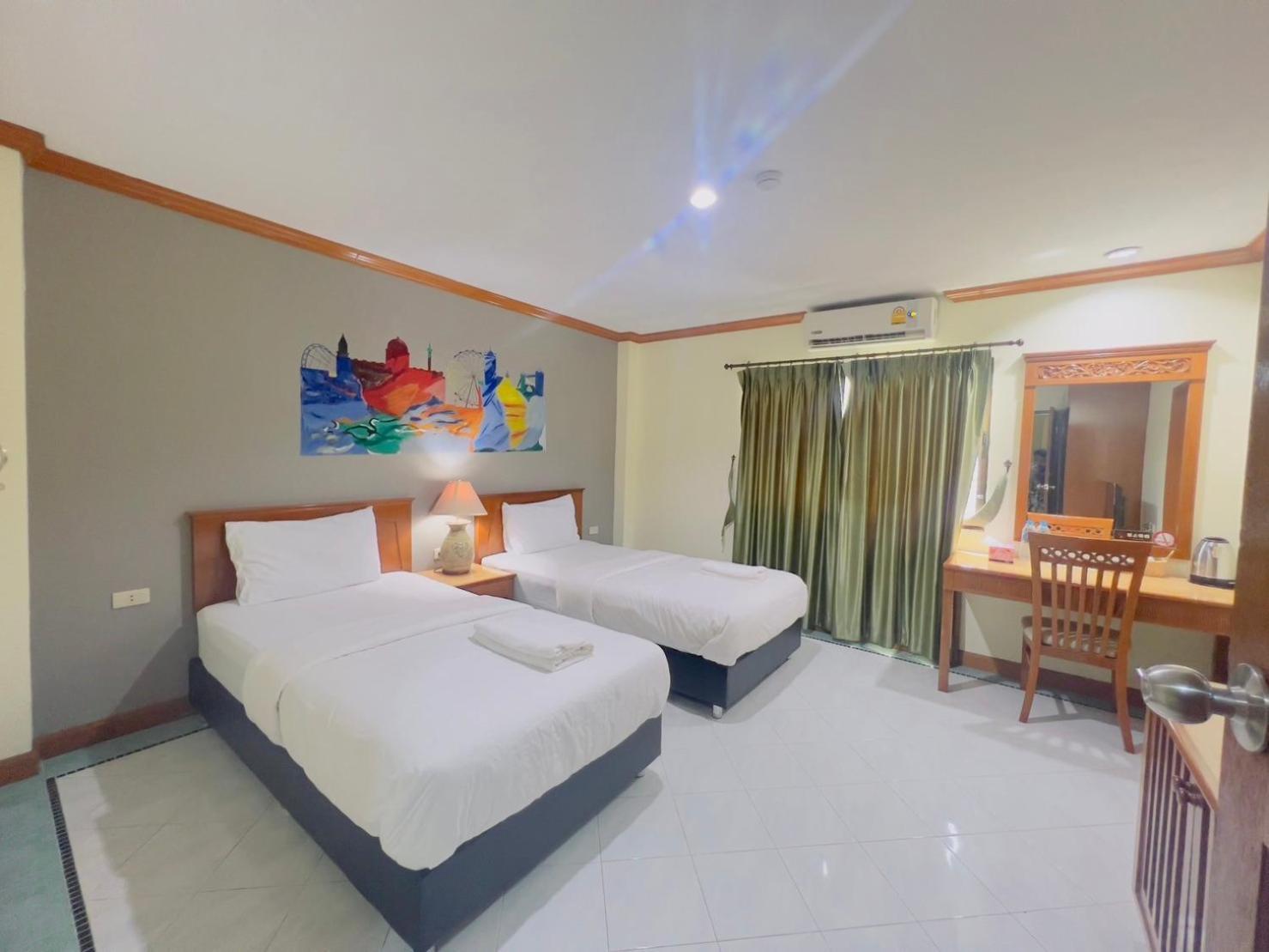 فندق Royal Vista Patong المظهر الخارجي الصورة