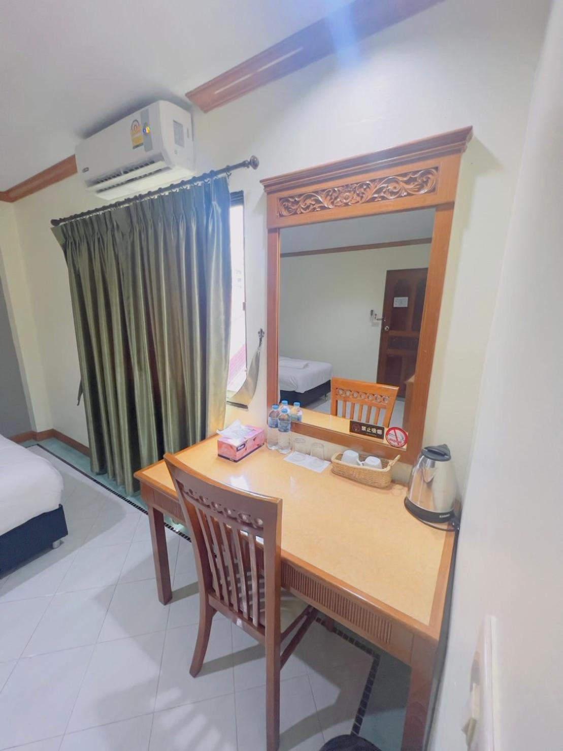 فندق Royal Vista Patong المظهر الخارجي الصورة